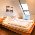 Seedorf Fischerhaus - 11 Зеллин